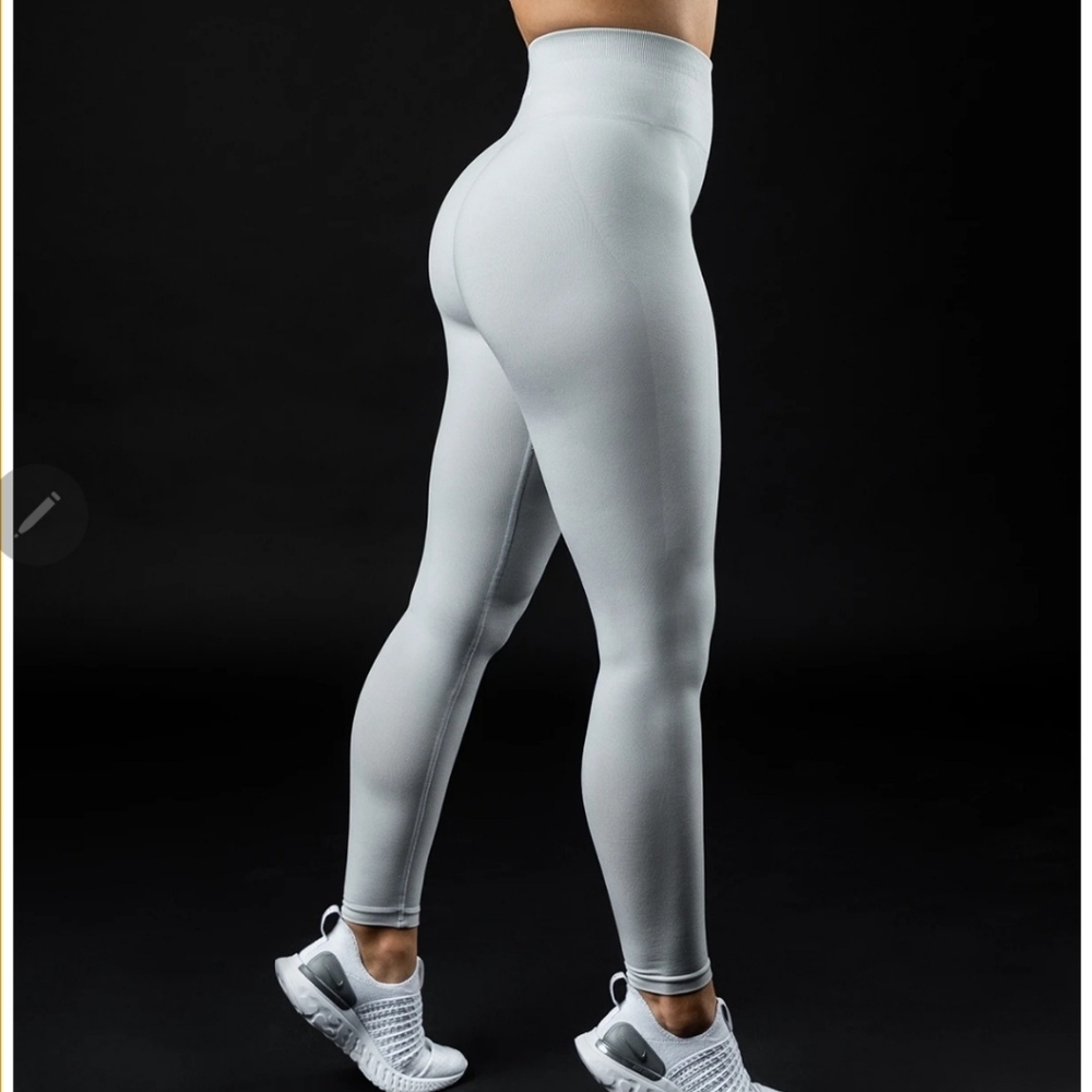 Alphalete amplify